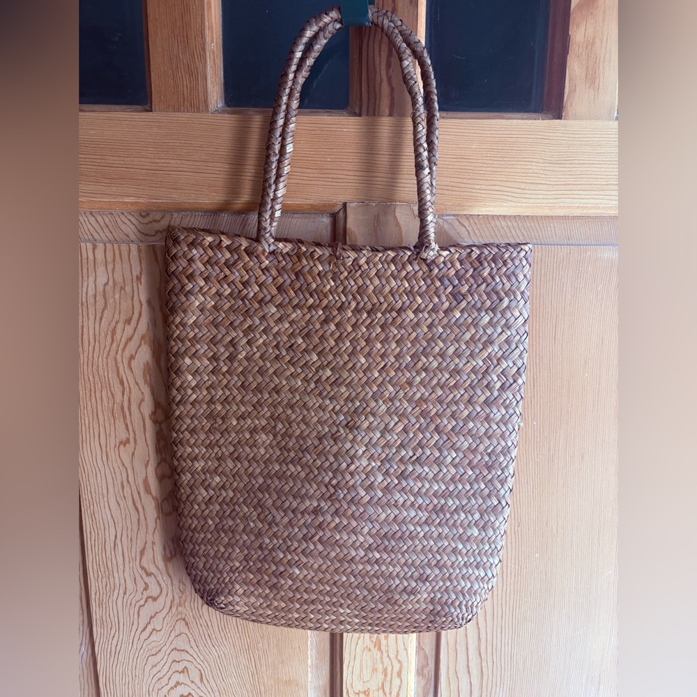 Woven Tan Tote Bag - Picture 4 of 5